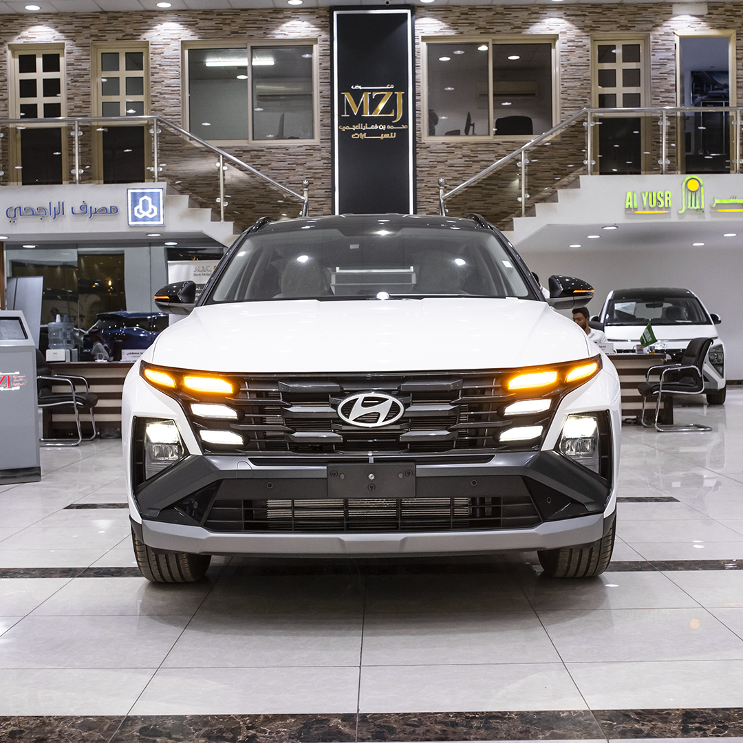 توسان سمارت 2025 – 2000 سي سي بدون دبل سقف اسود