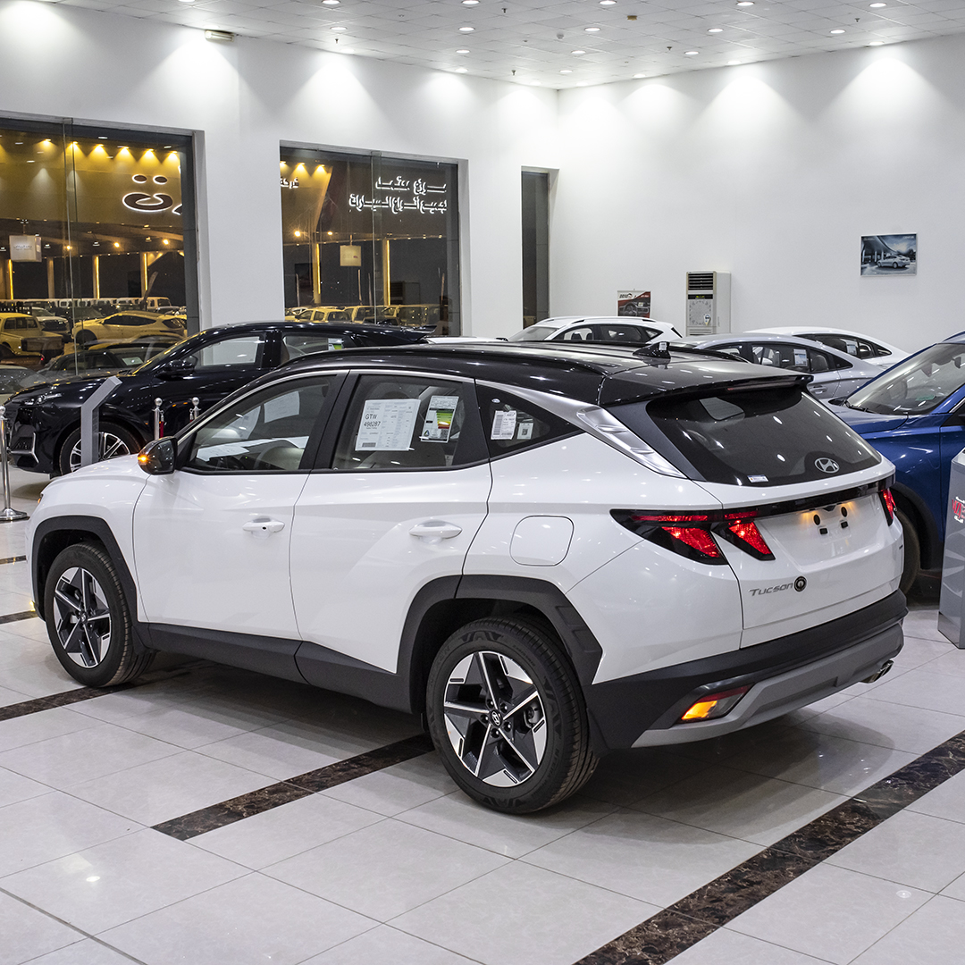 توسان سمارت 2025 – 2000 سي سي بدون دبل سقف اسود