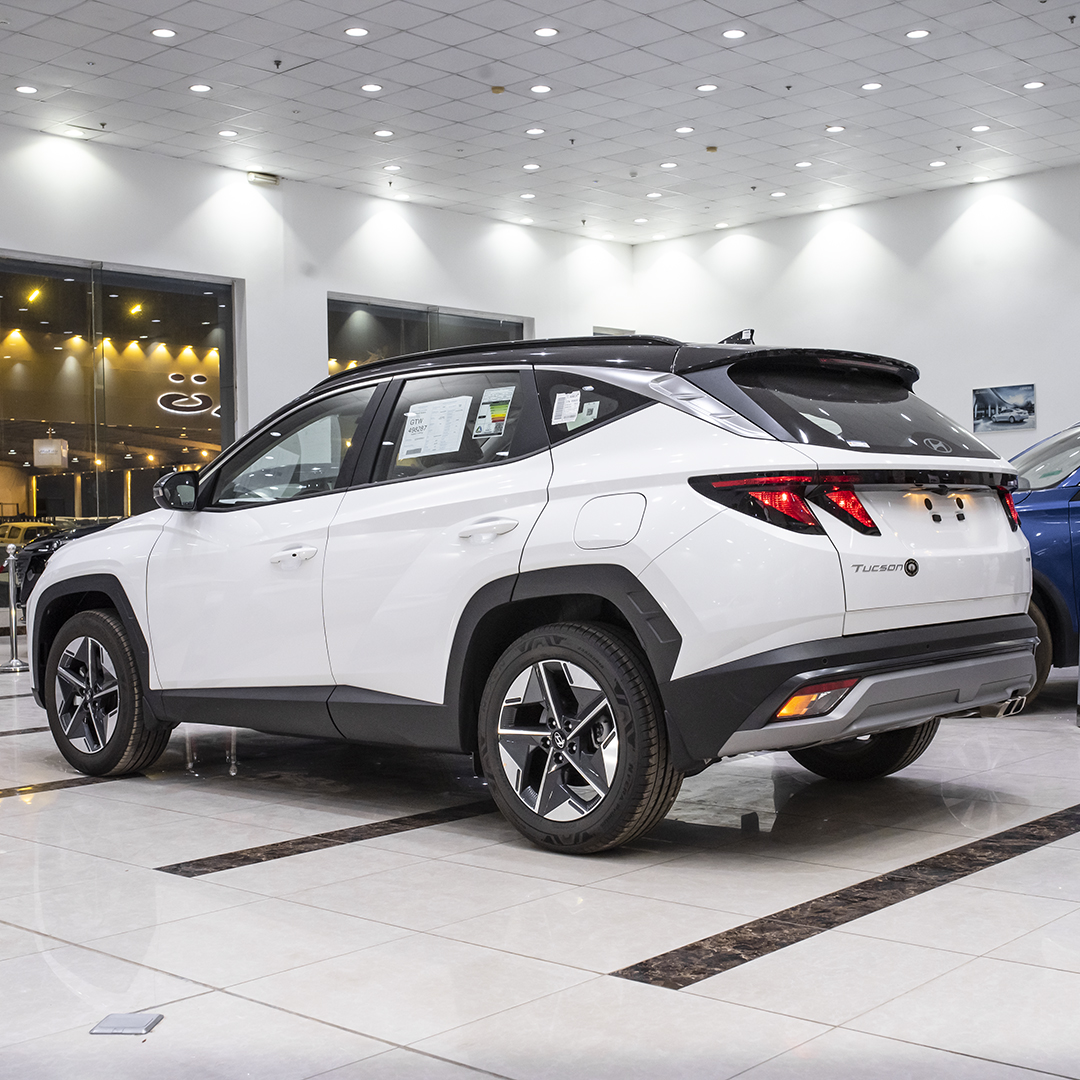 توسان سمارت 2025 – 2000 سي سي بدون دبل سقف اسود