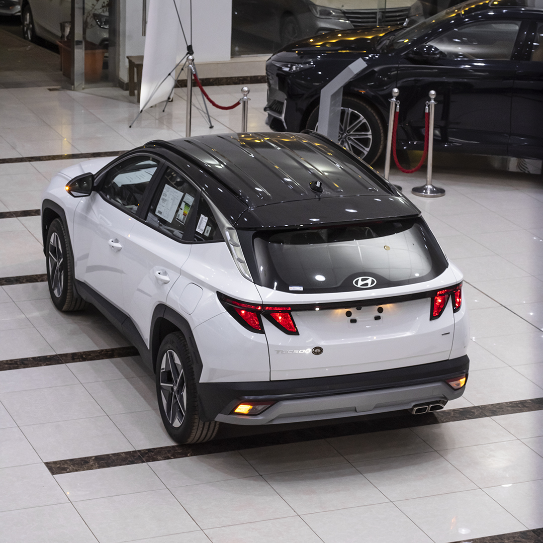 توسان سمارت 2025 – 2000 سي سي بدون دبل سقف اسود