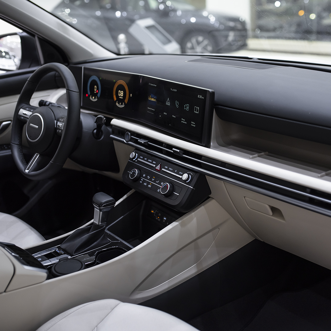 توسان سمارت 2025 – 2000 سي سي بدون دبل سقف اسود