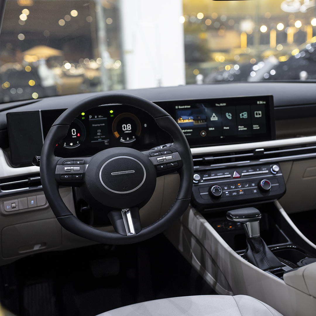 توسان سمارت 2025 – 2000 سي سي بدون دبل سقف اسود