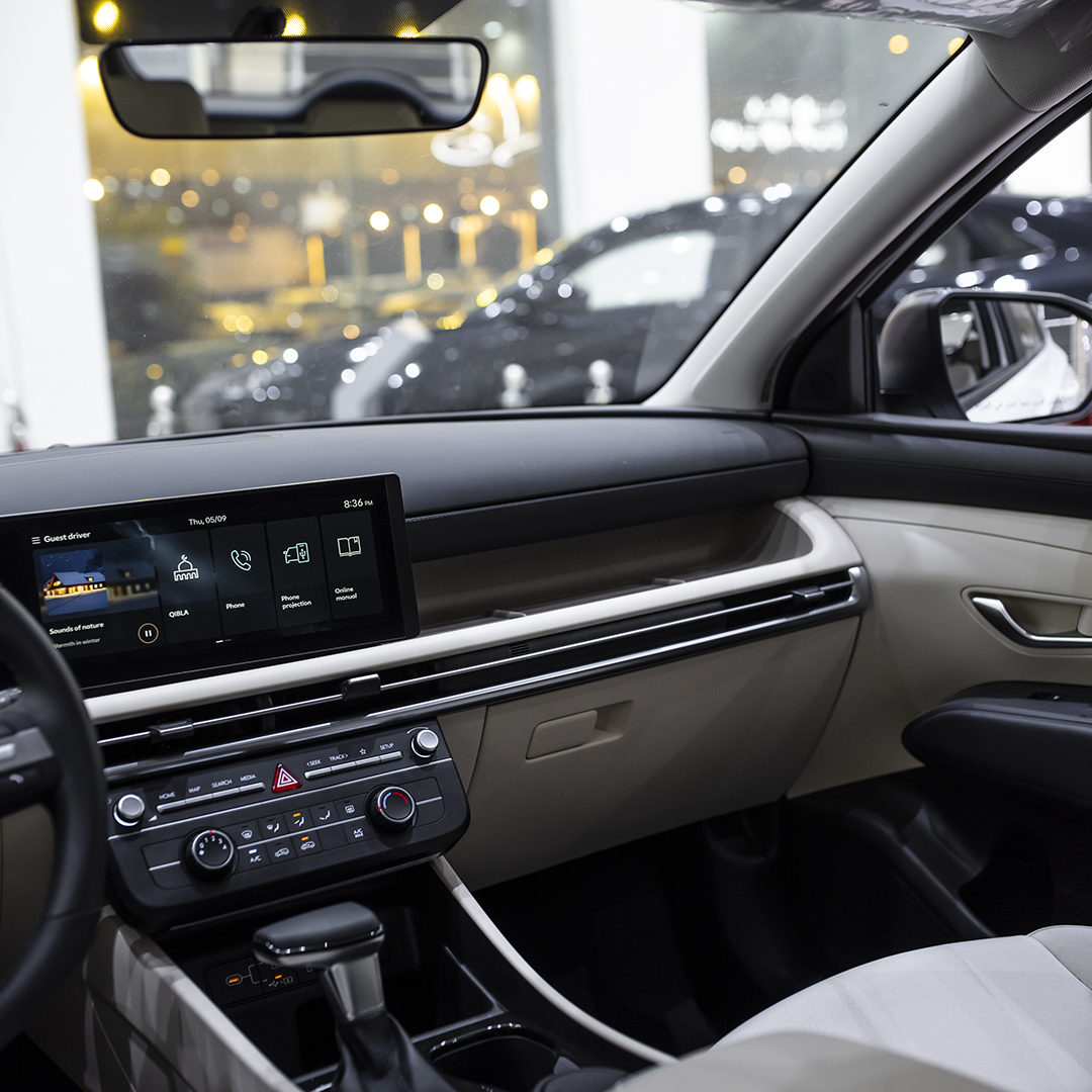 توسان سمارت 2025 – 2000 سي سي بدون دبل سقف اسود