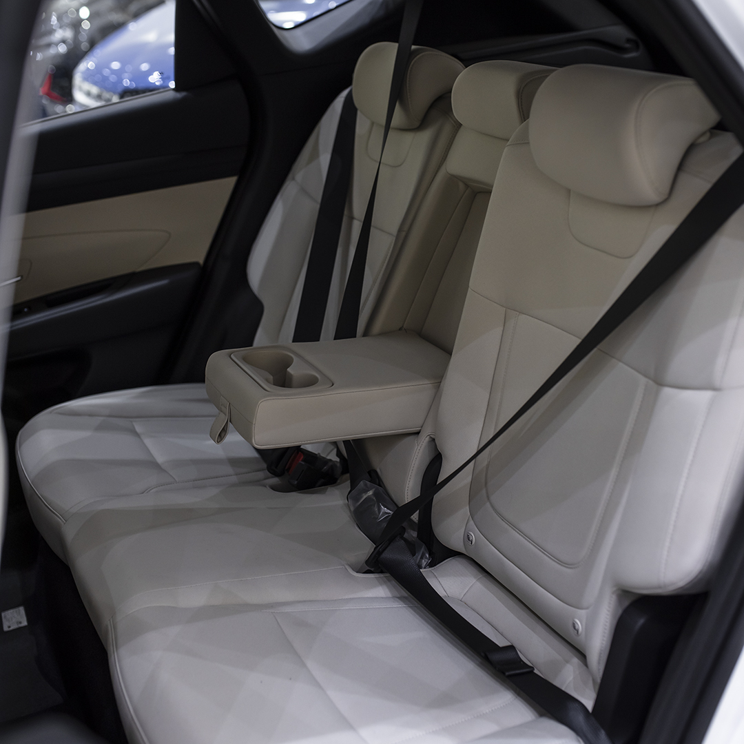 توسان سمارت 2025 – 2000 سي سي بدون دبل سقف اسود