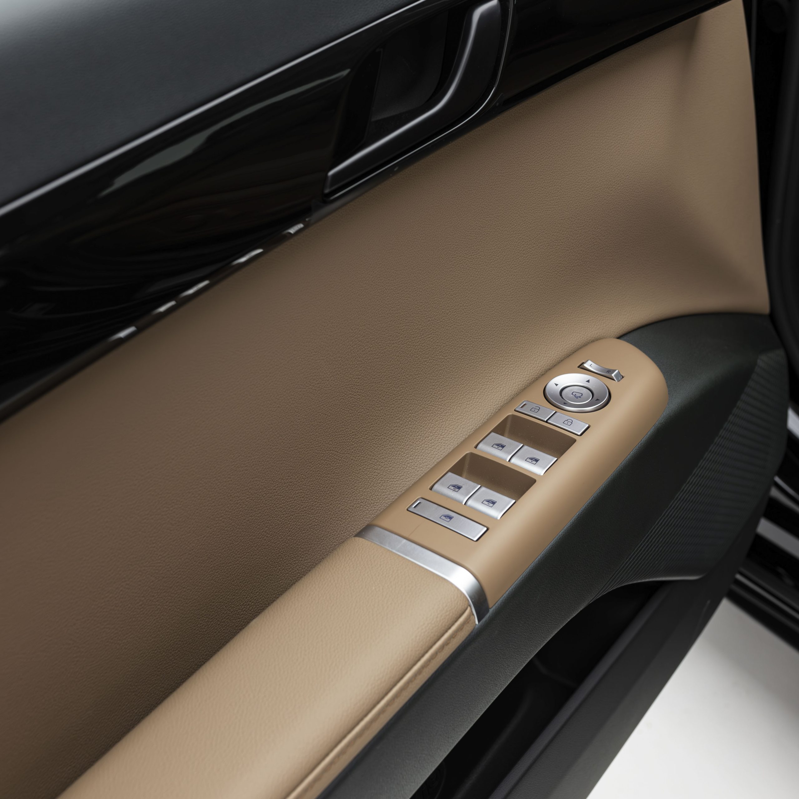 هيونداي ازيرا كلاسيك 3500 سي سي