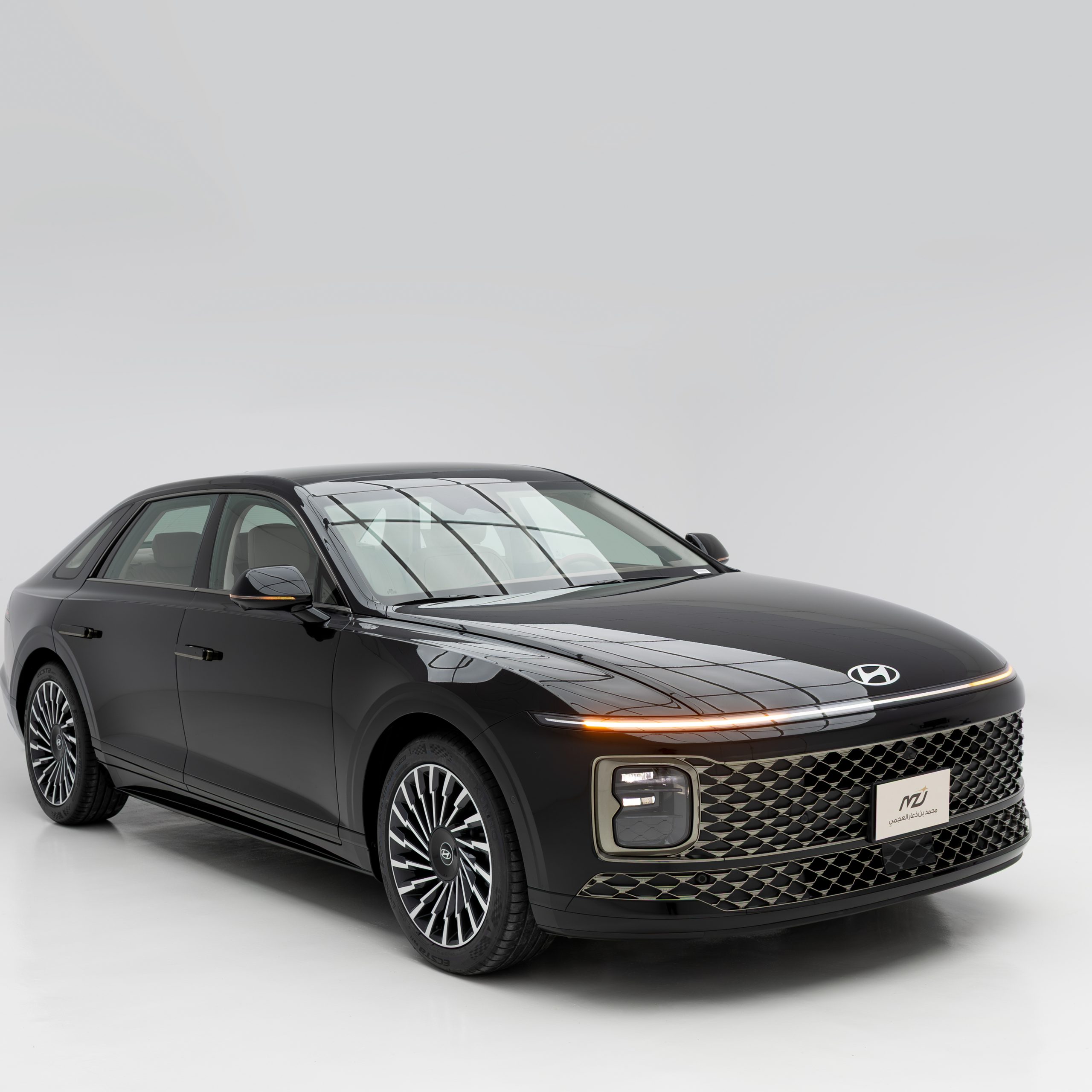 هيونداي ازيرا كاليجرافي 3500 سي سي