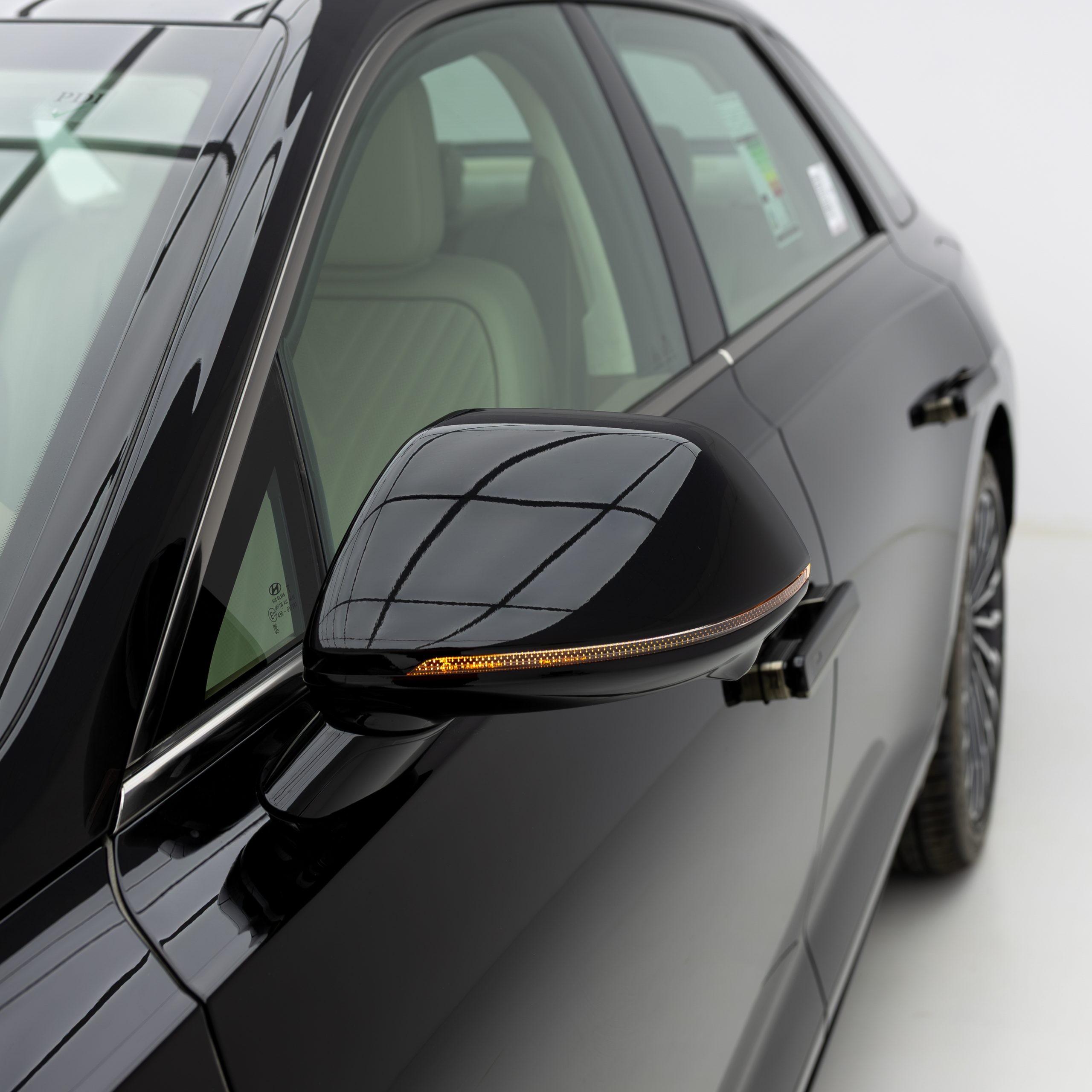 هيونداي ازيرا كاليجرافي 3500 سي سي