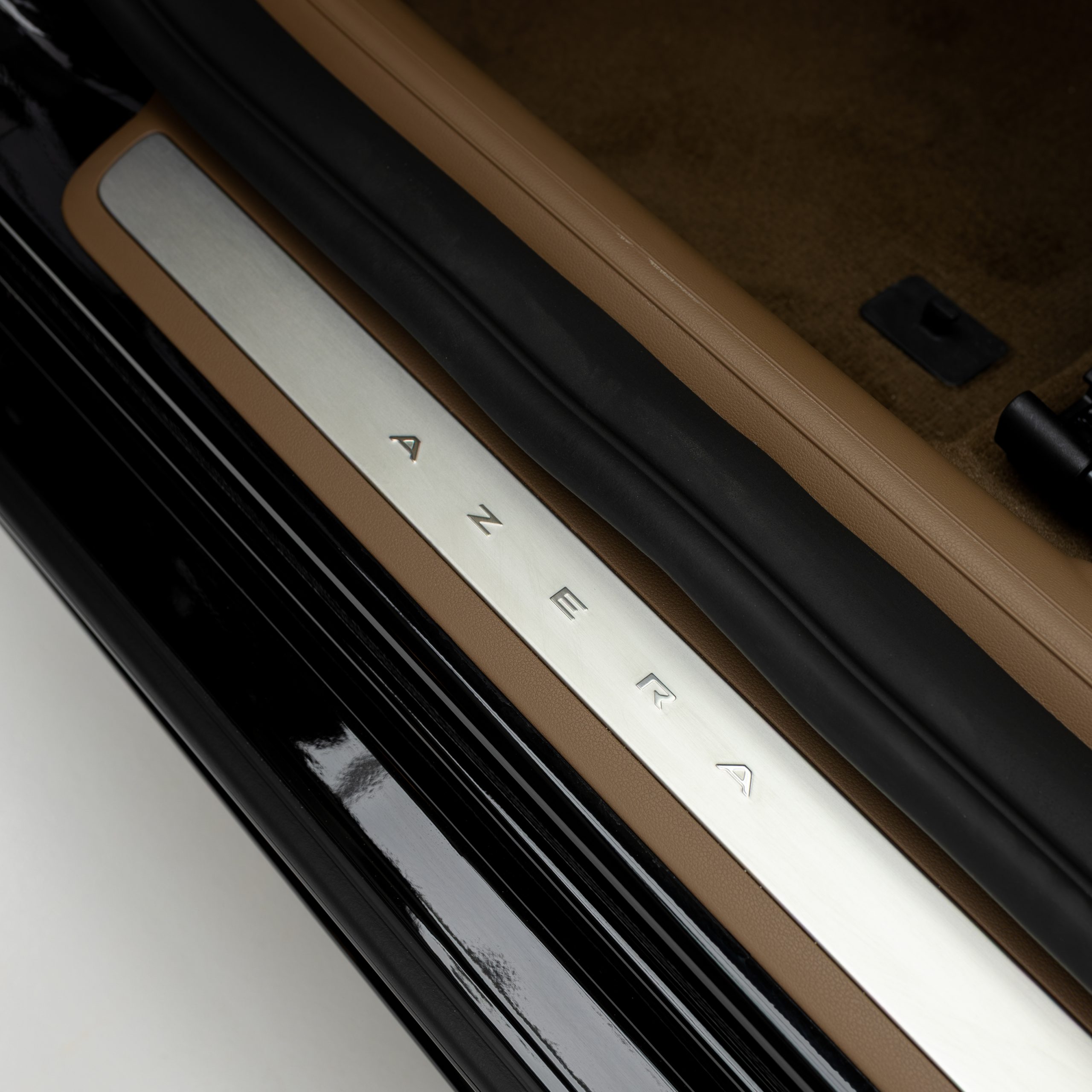 هيونداي ازيرا كاليجرافي 3500 سي سي