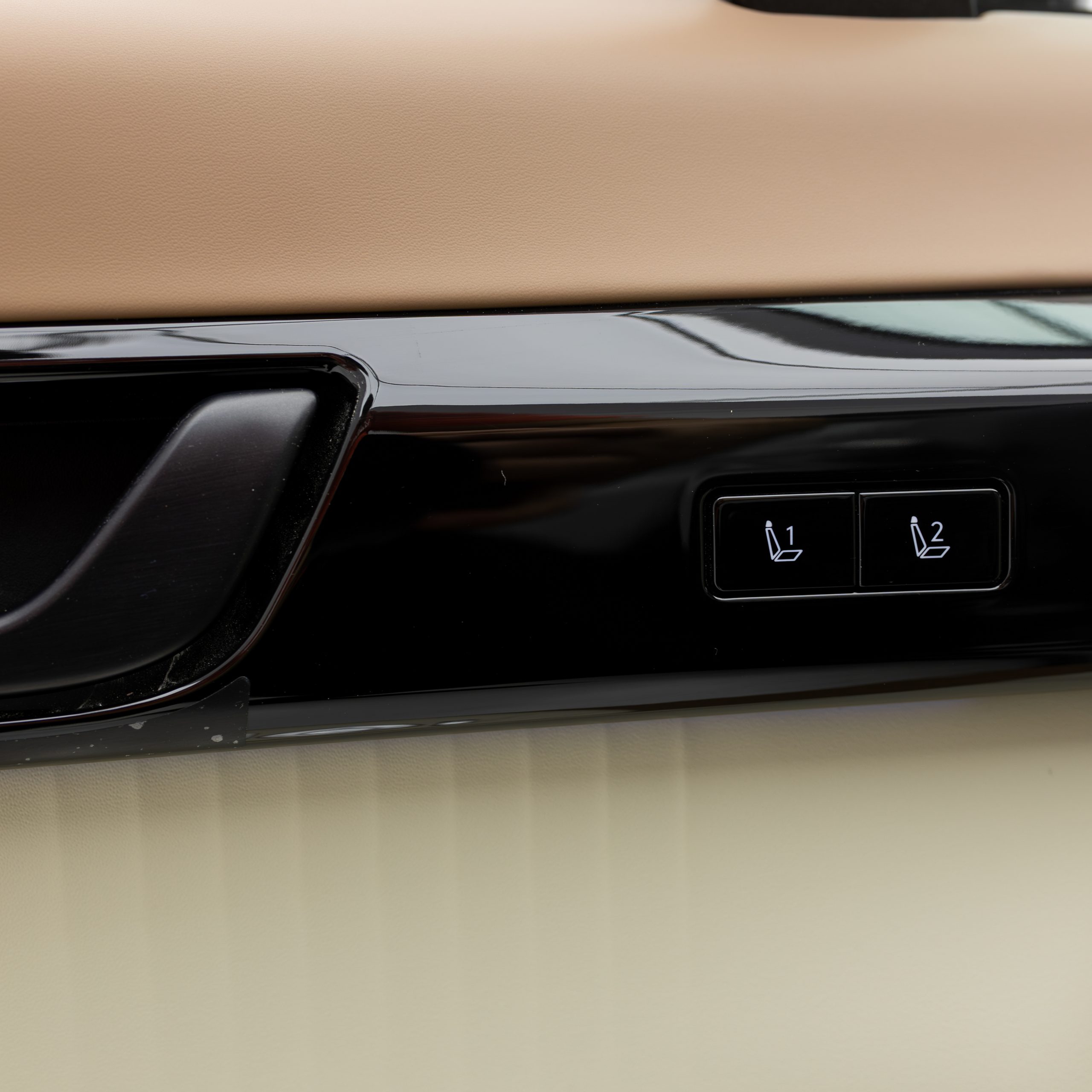 هيونداي ازيرا كاليجرافي 3500 سي سي