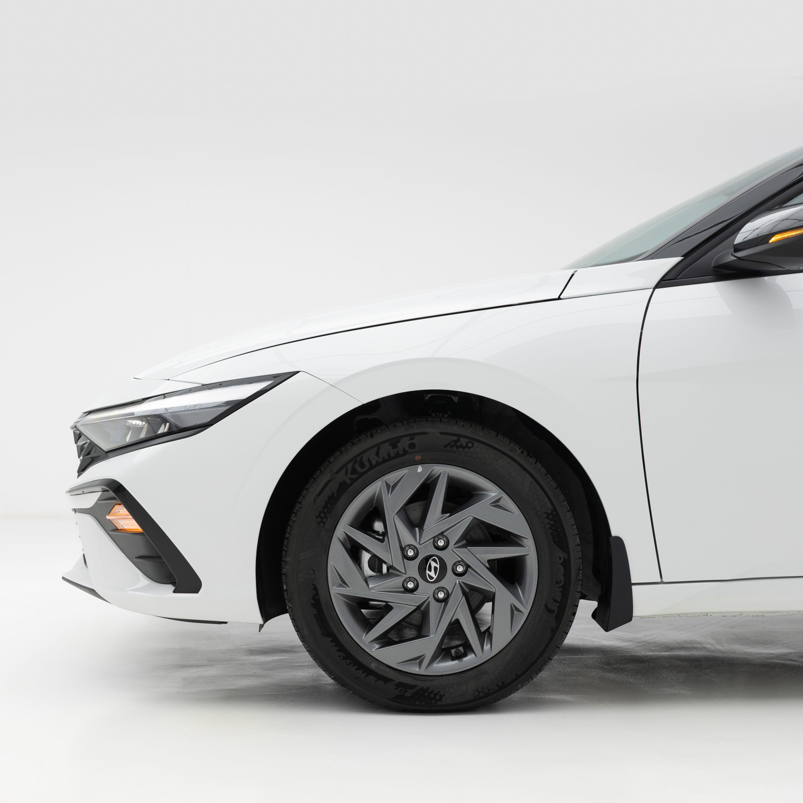 هيونداي النترا سمارت بلس – 2000 سي سي