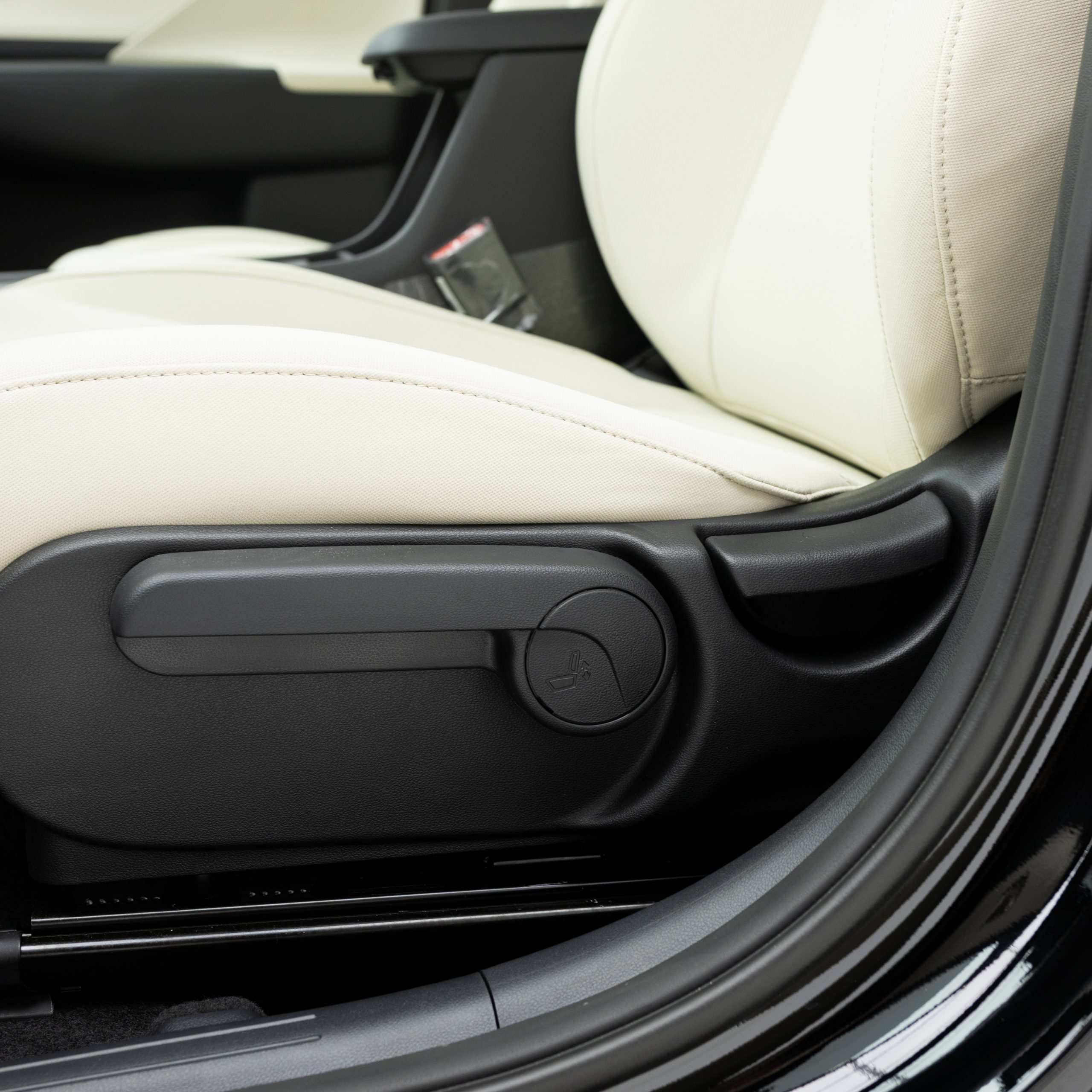 هيونداي كونا سمارت 2000 سي سي