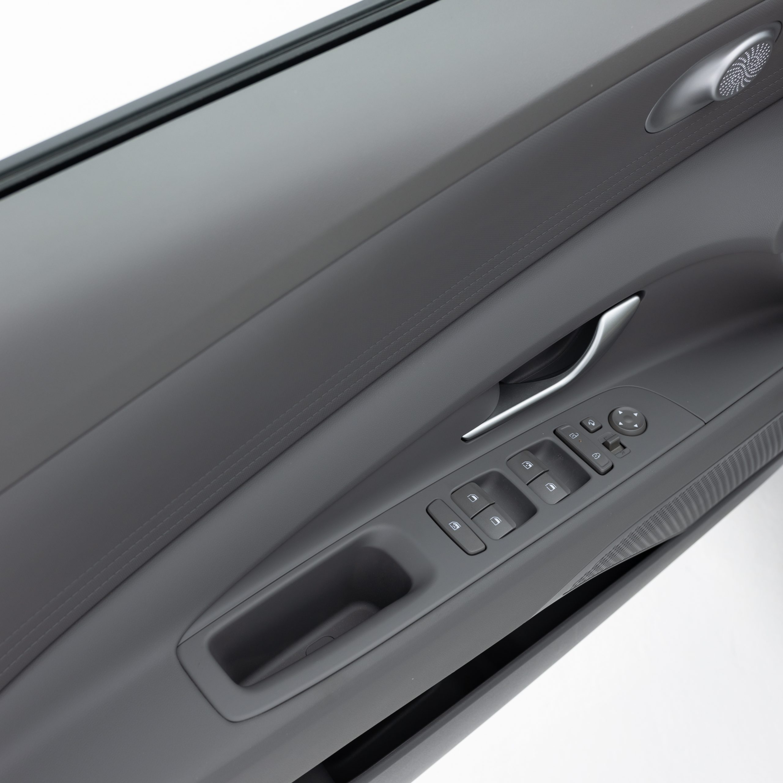 هيونداي النترا سمارت بلس – 2000 سي سي