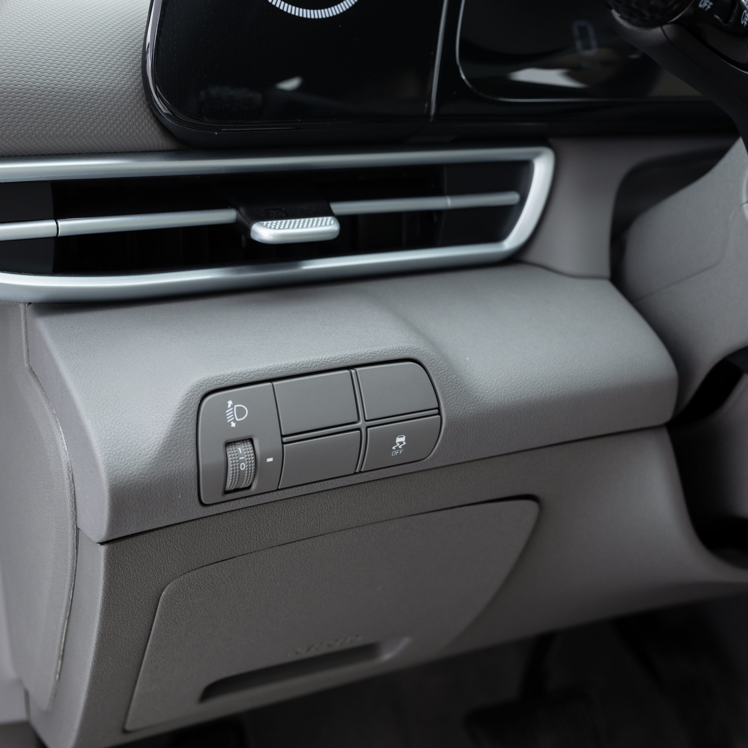 هيونداي النترا سمارت بلس – 2000 سي سي