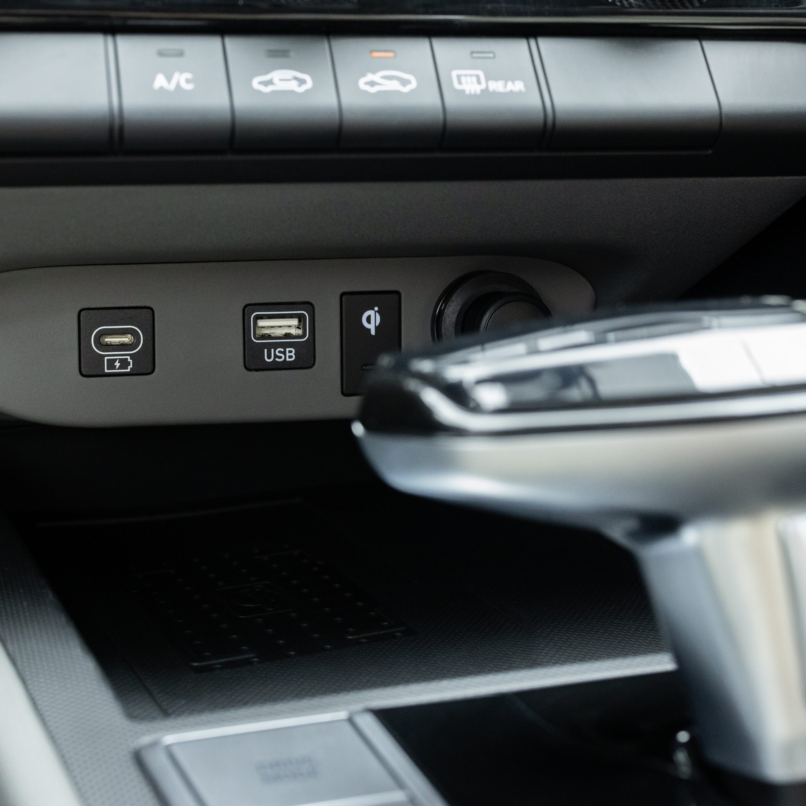 هيونداي النترا سمارت بلس – 2000 سي سي