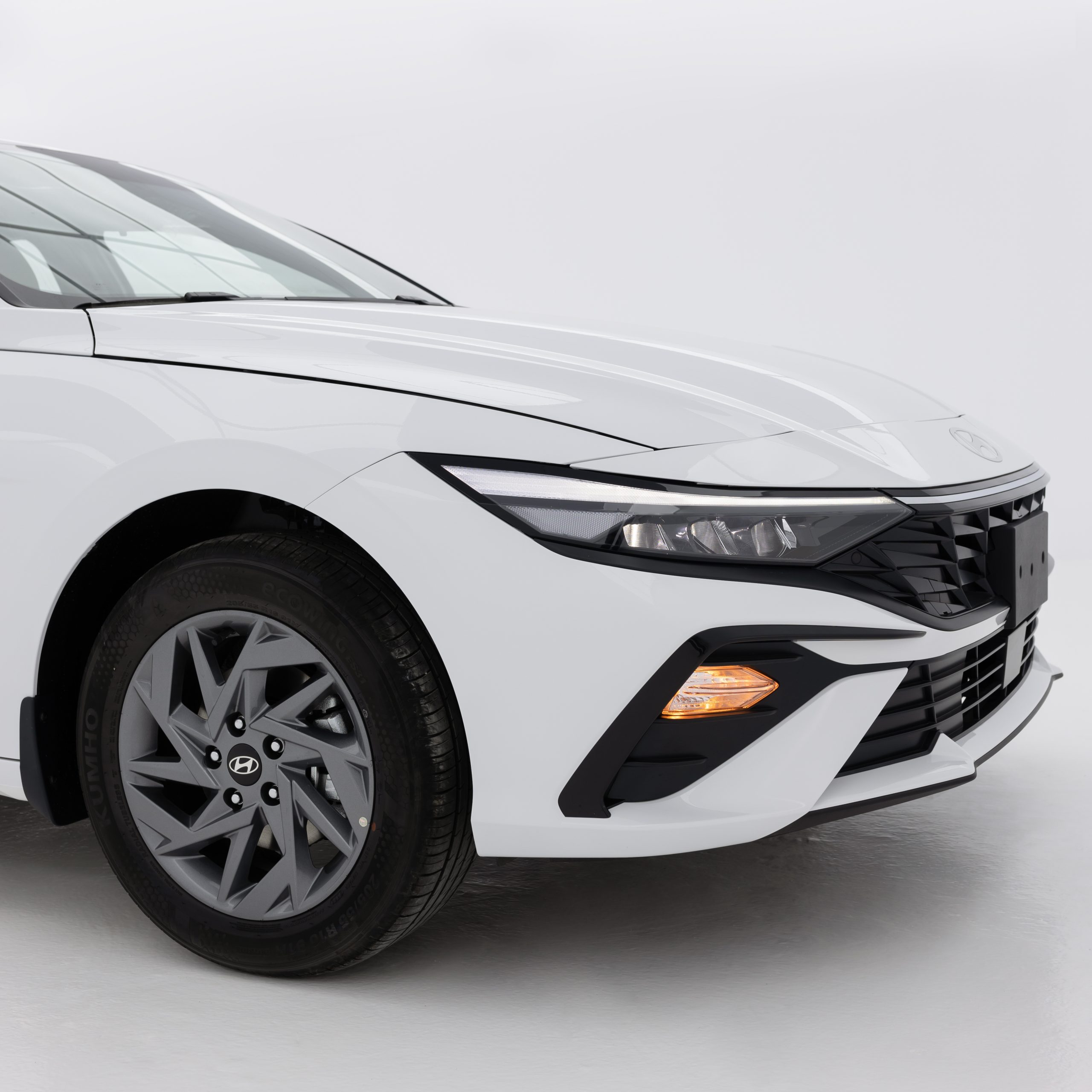 هيونداي النترا سمارت بلس – 2000 سي سي